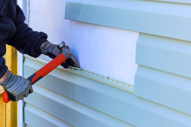 Trusted Emergency Siding Repair service in Holbrook, NY - Squared Siding
